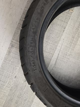 Neumático 140/60-13 USADO
PIRELLI