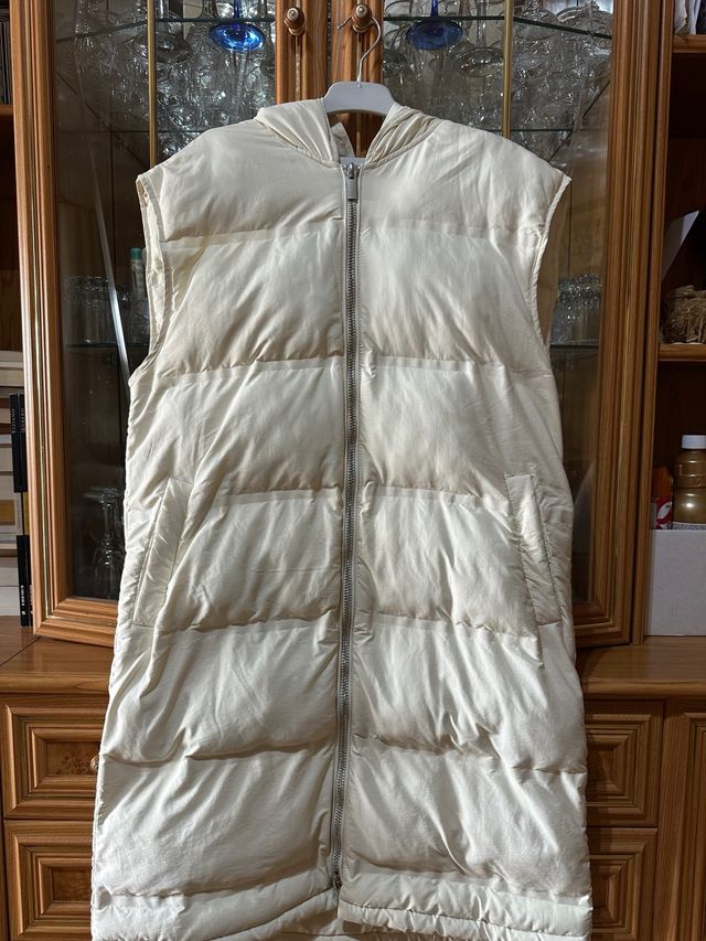 Chaleco largo beige Mango