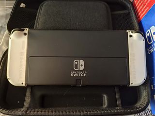 Nintendo Switch OLED bianco e Ringfit