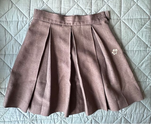 Falda plisada mas Camarena