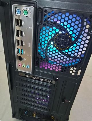 PC IA - RTX 3060 12gb - RAM 64gb - R.Liquida