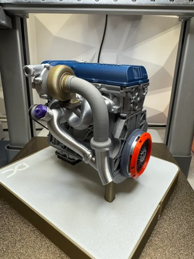 Miniatura Motor Nissan SR20 S15/S13