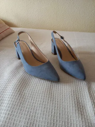 Zapatos Slingback Tacón Azul