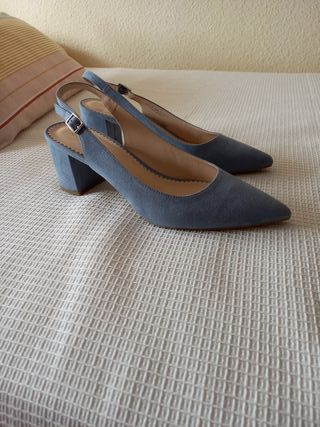 Zapatos Slingback Tacón Azul