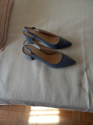 Zapatos Slingback Tacón Azul