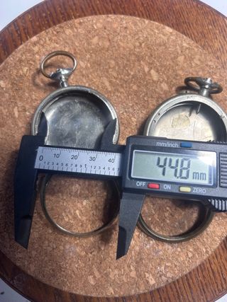Reloj de bolsillo Cuervo y Sobrinos ( cajas)
