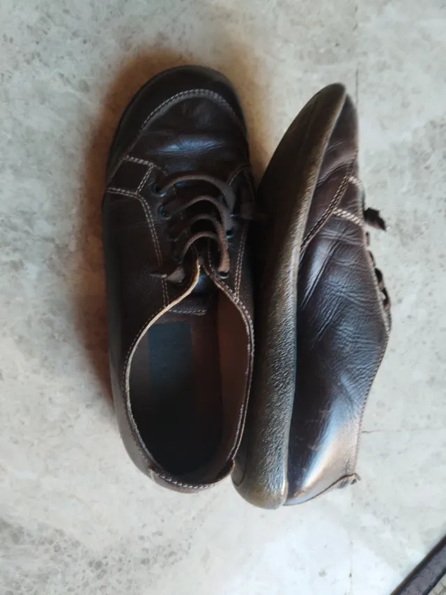 Zapatillas de piel marrón Talla 38