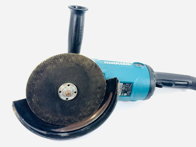 Amoladora Angular Makita GA9090