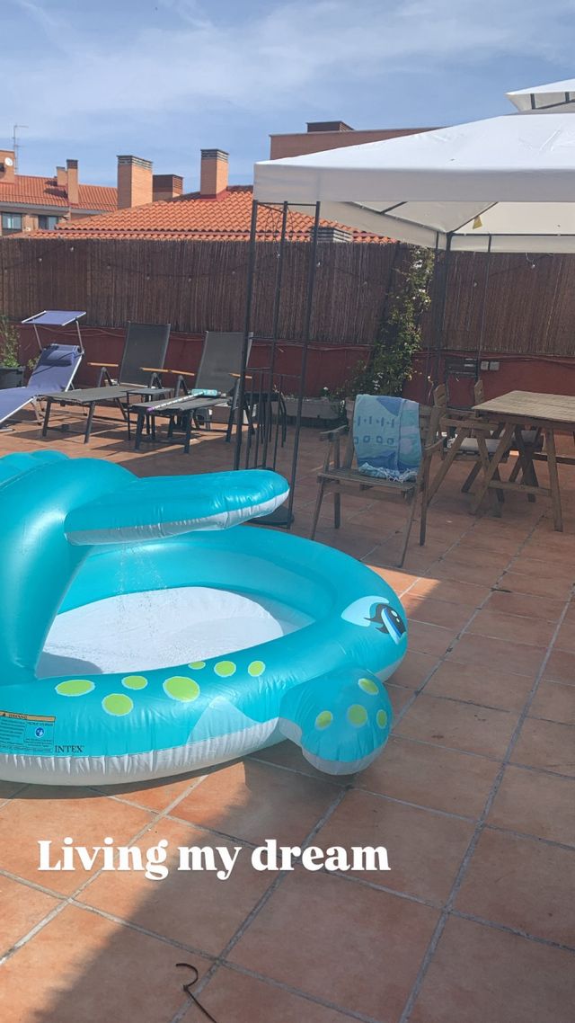 Piscina hinchable infantil ballena