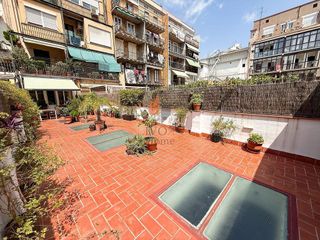 Piso en alquiler en Sant Antoni en Barcelona