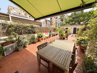 Piso en alquiler en Sant Antoni en Barcelona
