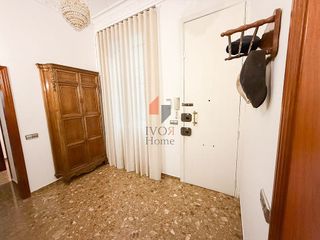 Piso en alquiler en Sant Antoni en Barcelona