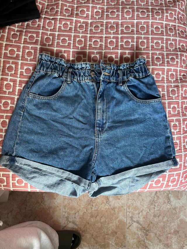 Vaquero Stradivarius cintura alta