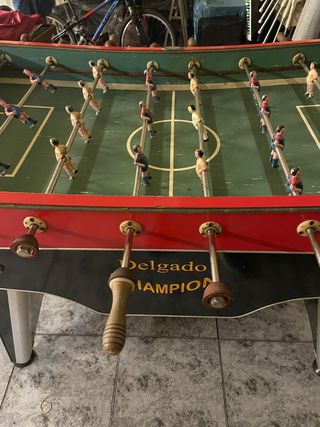 Futbolín de bar Delgado Champion

608
187
199