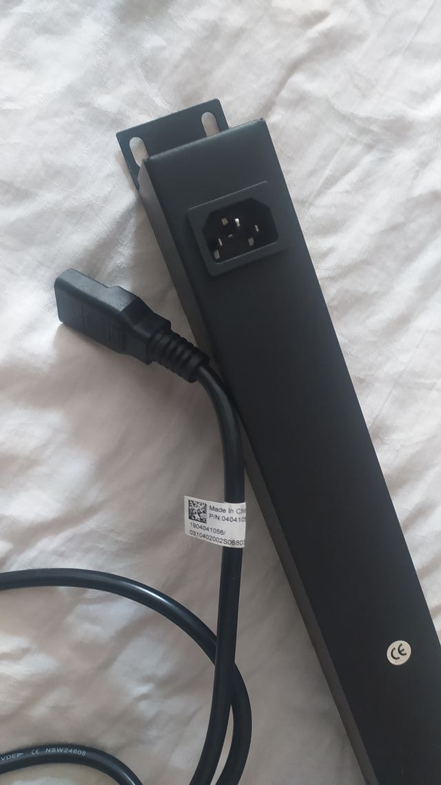 Enchufe múltiple para ordenador 