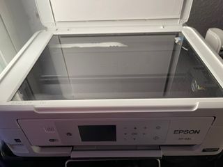 Impresora Epson XP-435 Blanca sin tinta 