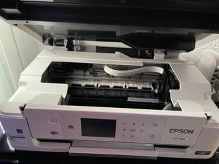 Impresora Epson XP-435 Blanca sin tinta 
