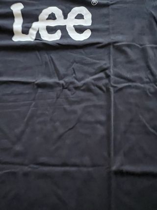 Camiseta Lee Negra