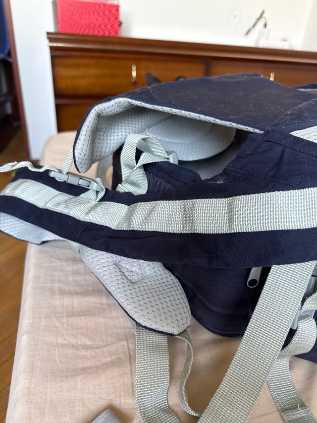 Marsupio ergonomico blu