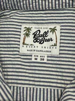 Camisa M Rayas Pull&Bear azul y blanco