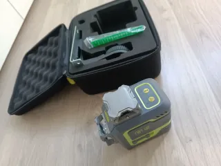 Nivel Láser Verde LasGoo LG-3DM