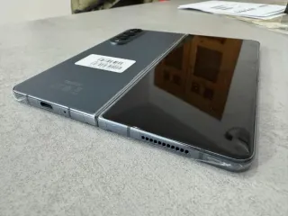 Samsung Galaxy Z Fold 4 nero