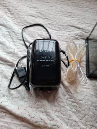 Accessori per acquari e acquari