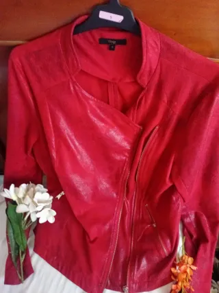 Chaqueta Elogy Roja Talla S