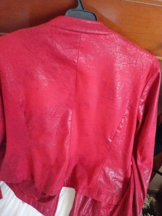 Chaqueta Elogy Roja Talla S