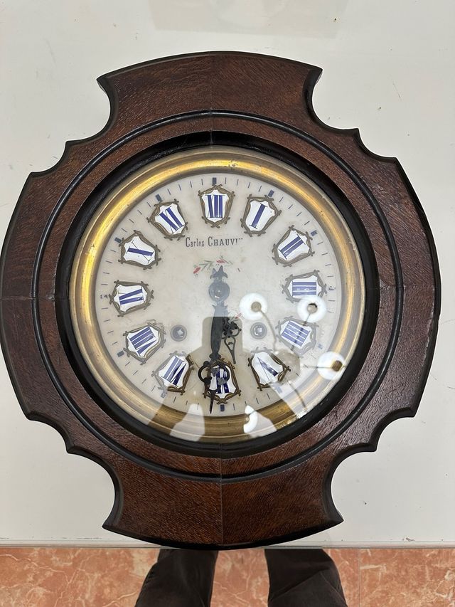 Reloj de Época Carlos Chauvi Madera y Cristal