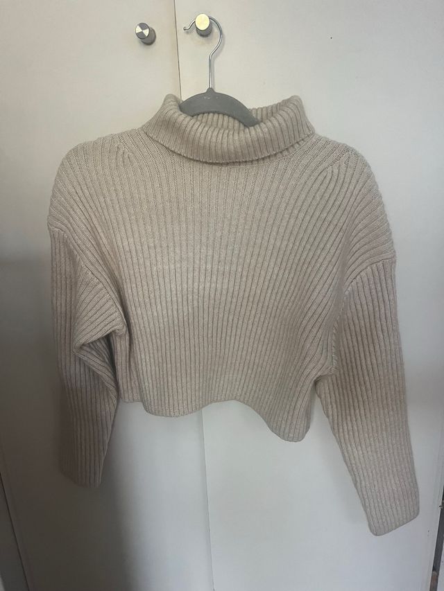 Jersey H&M cuello alto beige