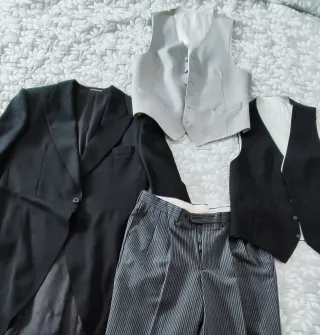 Chaque hombre y dos chalecos haleco negro y gris