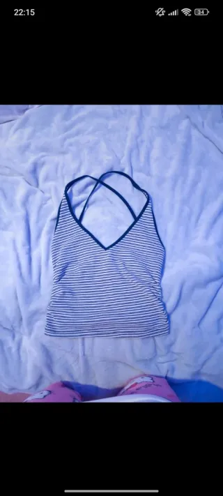 Top escotado con espalda descubierta