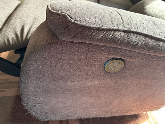 Sofá 3 plazas extensible con USB