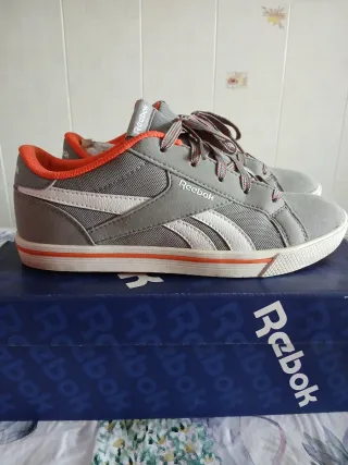Scarpe donna Reebok grigie e arancioni