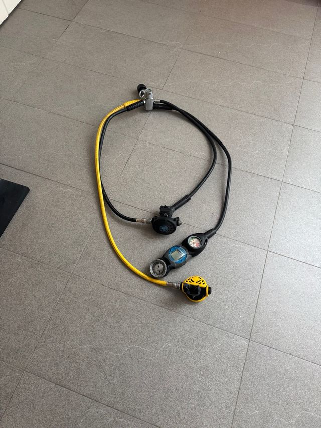 Regulador Aqua Lung buceo
