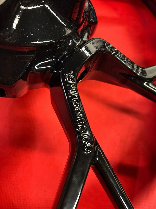 Llanta DUCATI 950 M19