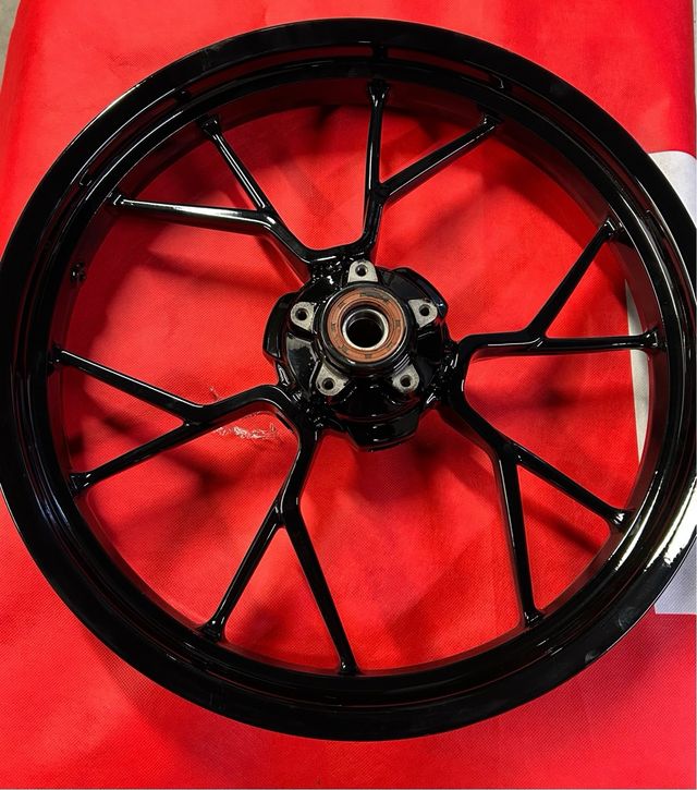 Llanta DUCATI 950 M19