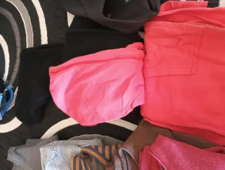 Lote Ropa Hombre: Jerseys, Pantalones, Camisetas