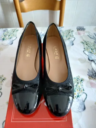 Scarpe donna Lady nere con tacco