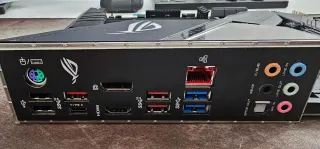 Placa Base ASUS ROG STRIX Z390-F GAMING
