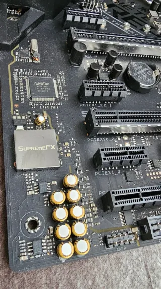 Placa Base ASUS ROG STRIX Z390-F GAMING