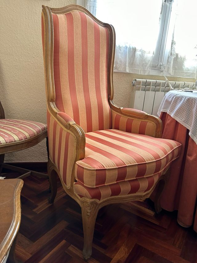 Sillón antiguo de madera y tela a rayas x2