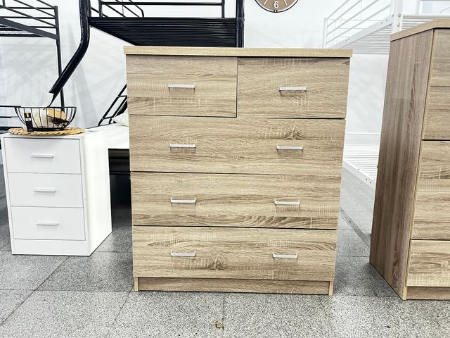 Cómoda 4 cajones color Sonoma