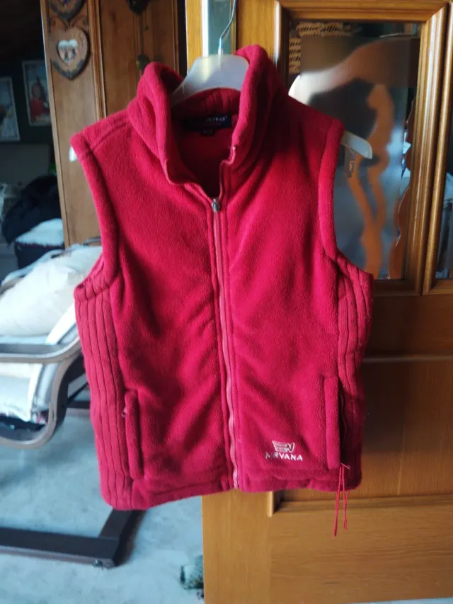 Chaleco polar rojo Nirvana