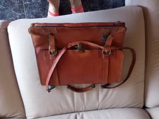 Maletín piel vintage auténtica, marca Andres Bcn
