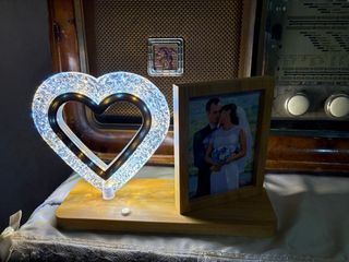 Lampada cuore con porta foto