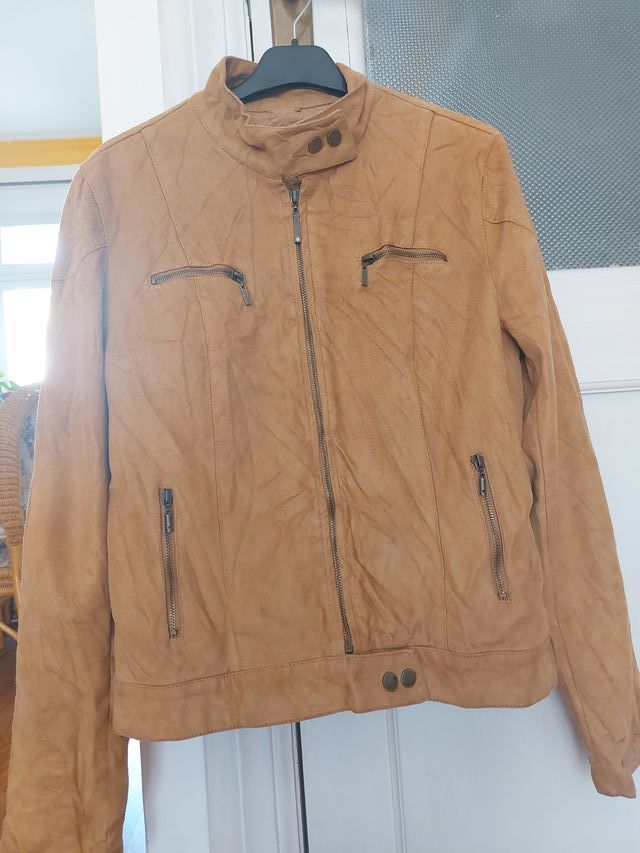 Cazadora ante marrón