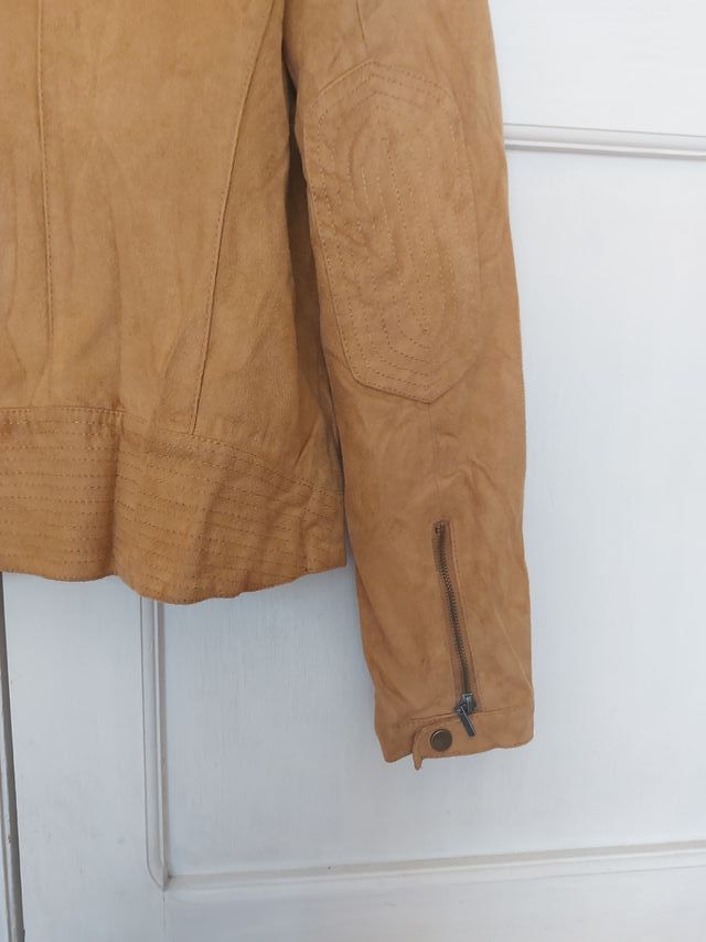 Cazadora ante marrón
