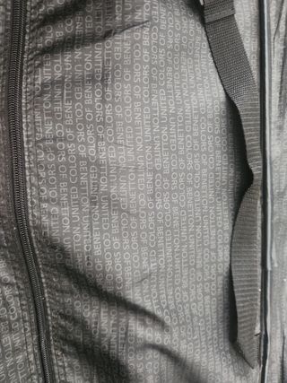 Bolso/Maleta Benetton con ruedas
